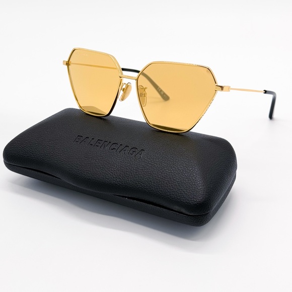 NEW BALENCIAGA BB0194S 002 GOLD GEOMETRIC WOMEN SUNGLASSES BALENCIAGA - Picture 1 of 10